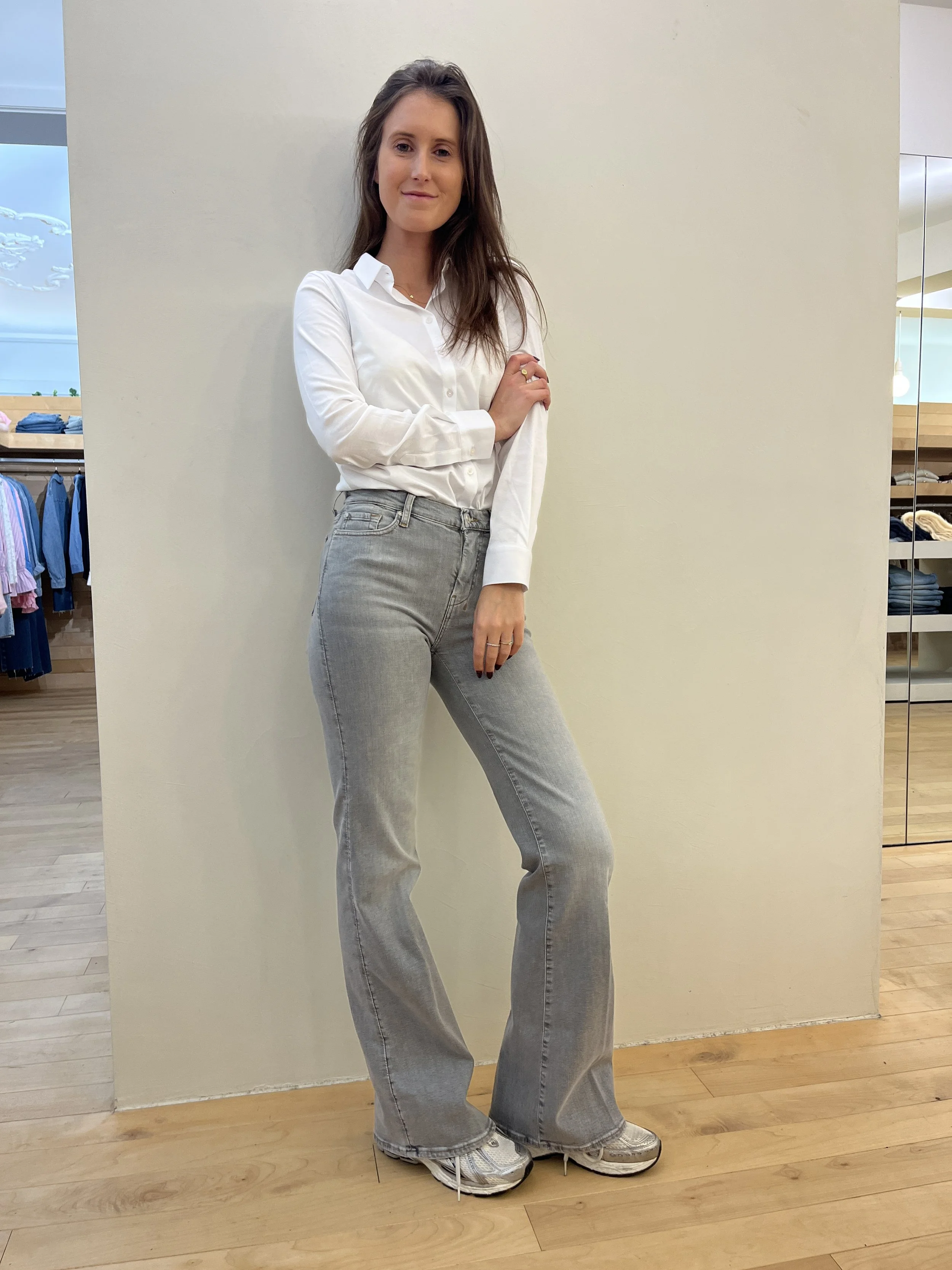 7 For All Mankind – Dojo Flair Jeans – Light Grey