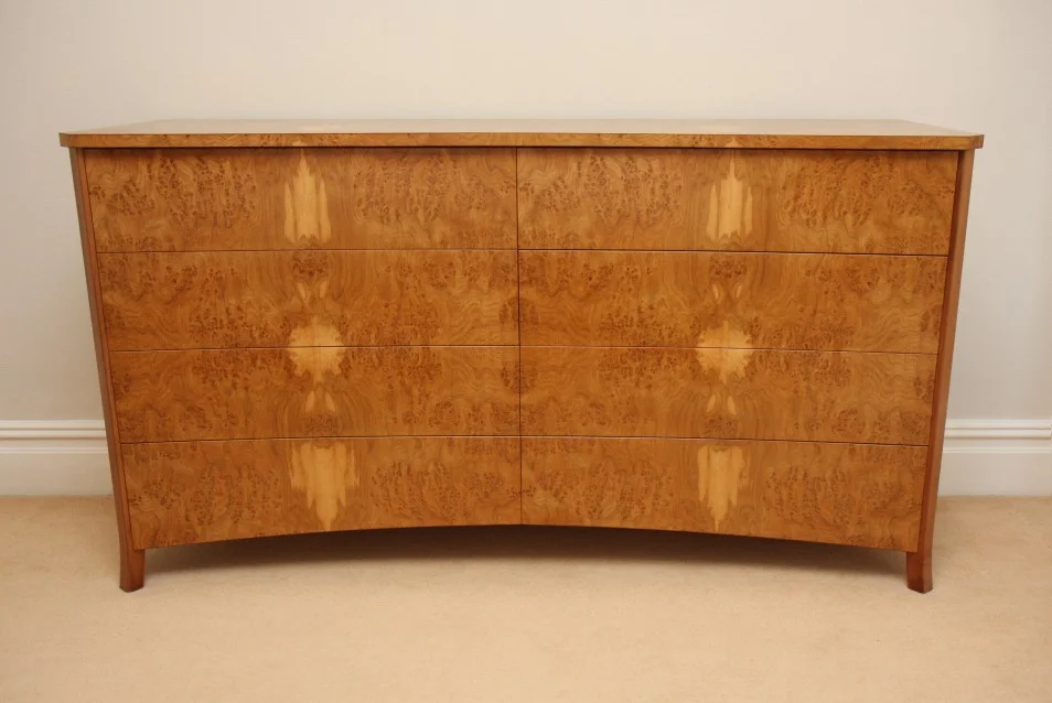 concave-fronted-chest-of-drawers-in-burr-oak-and-walnut13.jpg