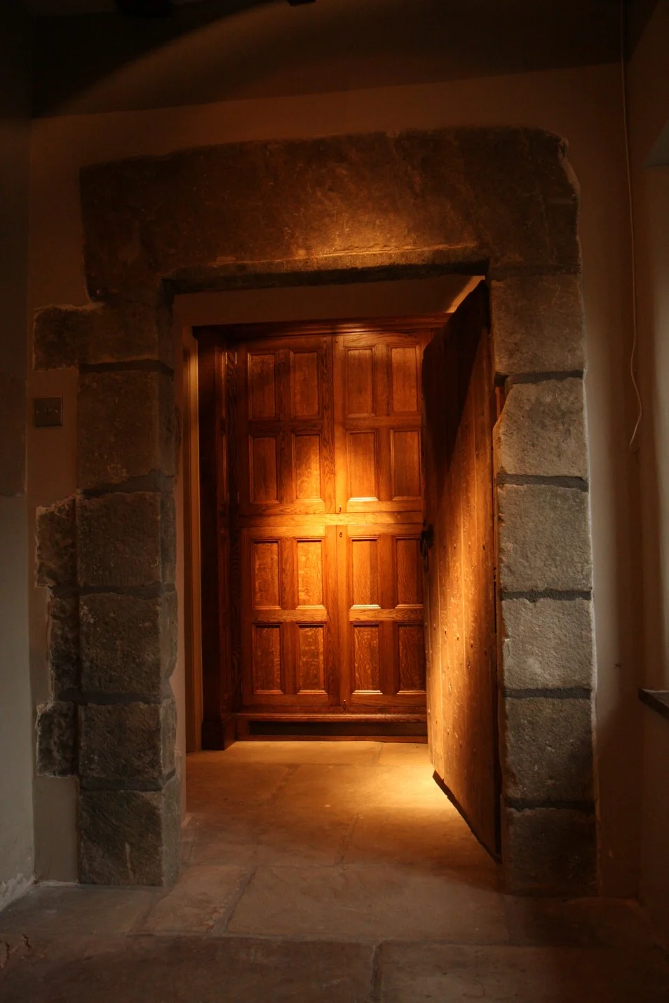 17th-Century-style-panelling-doors (4)_0.jpg