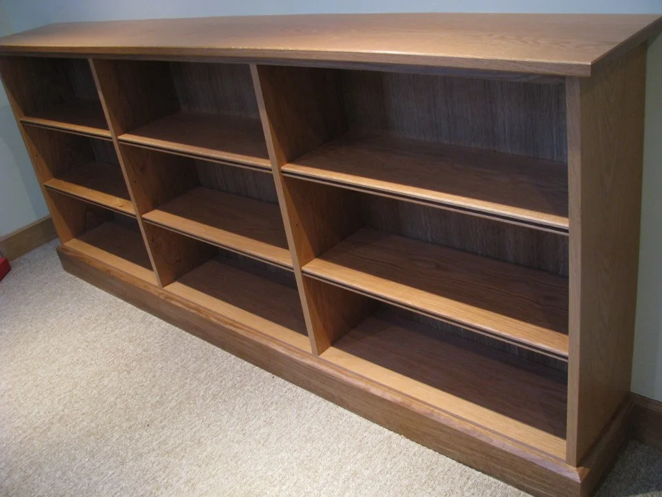 Oak-bookcase-with-wenge-inlay.jpg