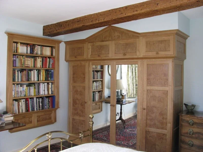 Paladian-style-wardrobe-in-burr-oak (2).jpg