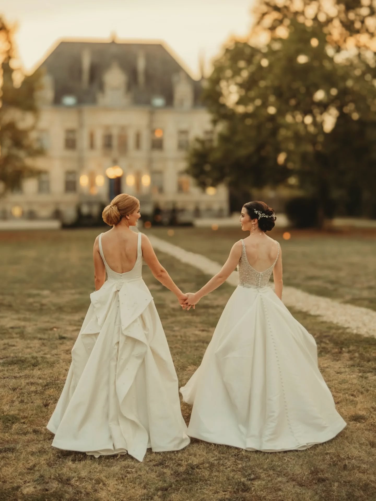 &ldquo;This is what love looks like 🤍&rdquo;

#loveislove #weddinginspo #destinationweddingphotographer #weddingfrance #modernbrides #editorialweddingphotography #timelesslove