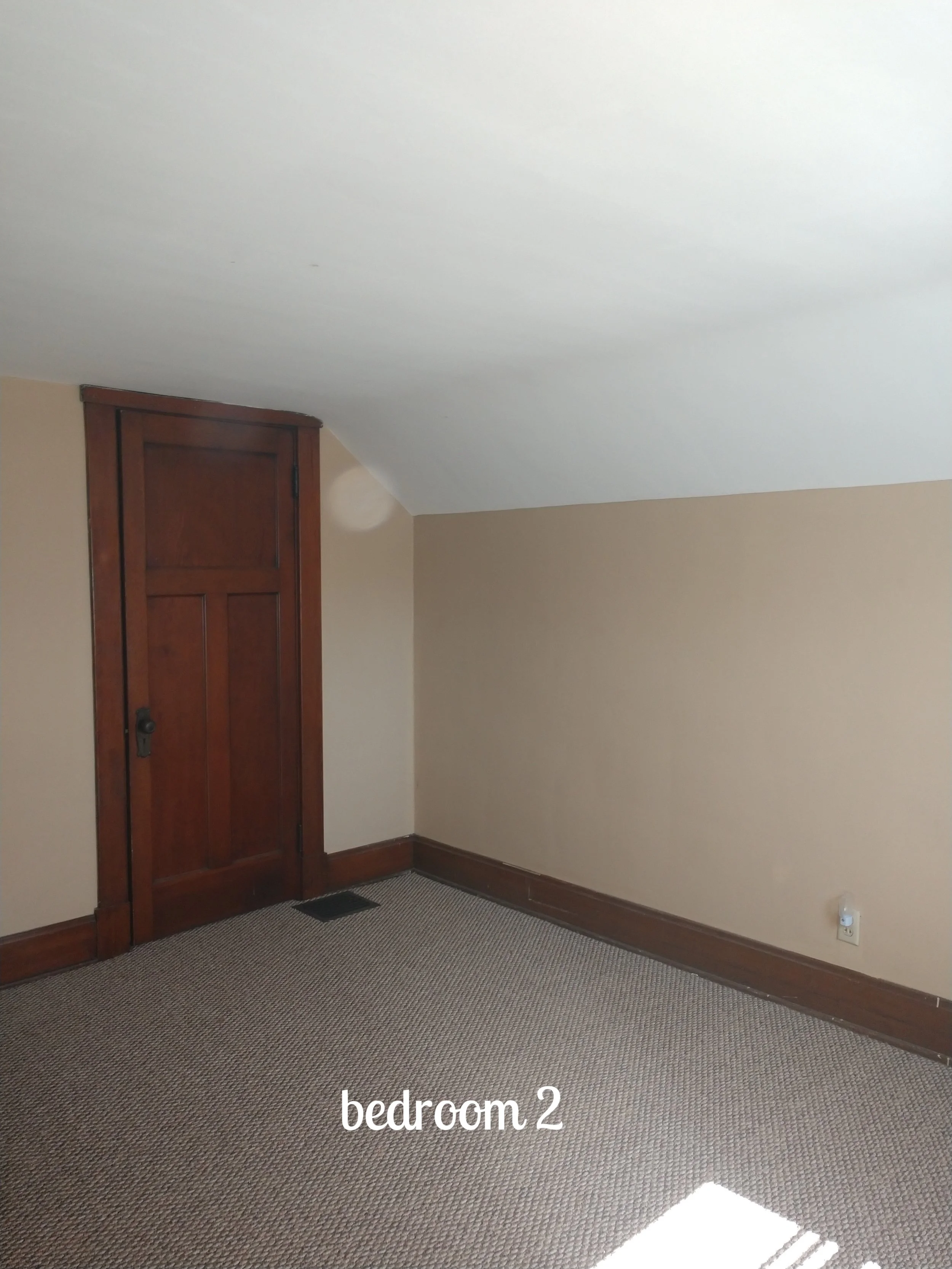 3rd floor bedroom1.jpg