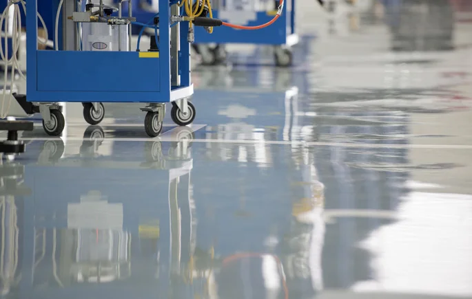 EpoxyFloor_448322608_685x435.jpg