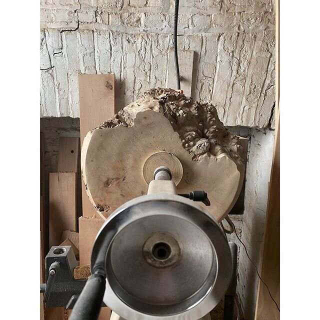 Very excited to put some more work into this box elder burl I picked up from @brewcitylumberco ! #allshapesco #woodworking #woodturning #bowl #burl #boxelder #boxelderburl #homegoods #homedecor #liveedge #madeinmilwaukee #madeinwisconsin #mkewoodwork