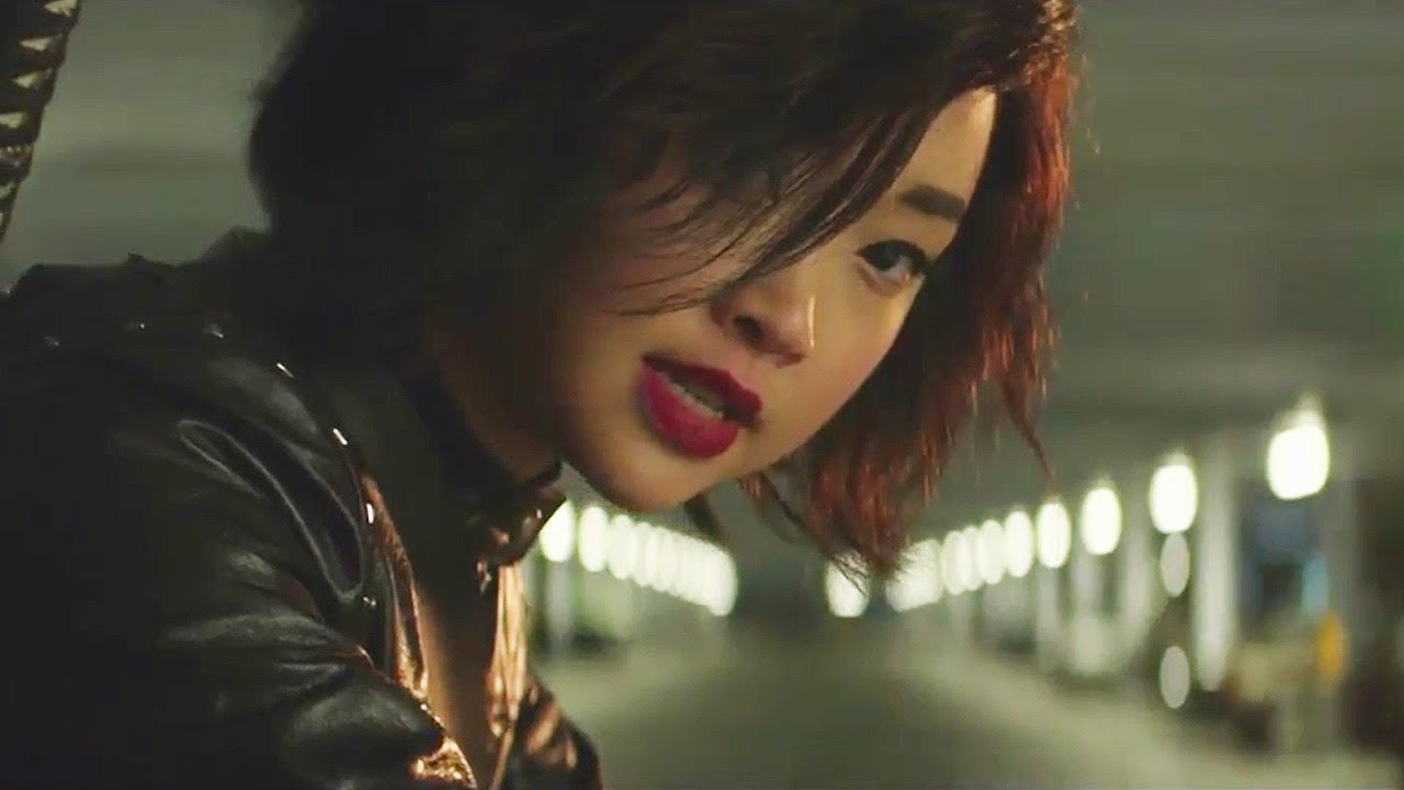 SyFy Wire: Lana Condor Rolls For Questions