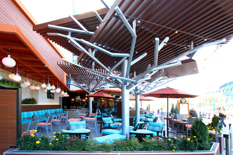 toms_urban_las_vegas5_CROPPED.jpg