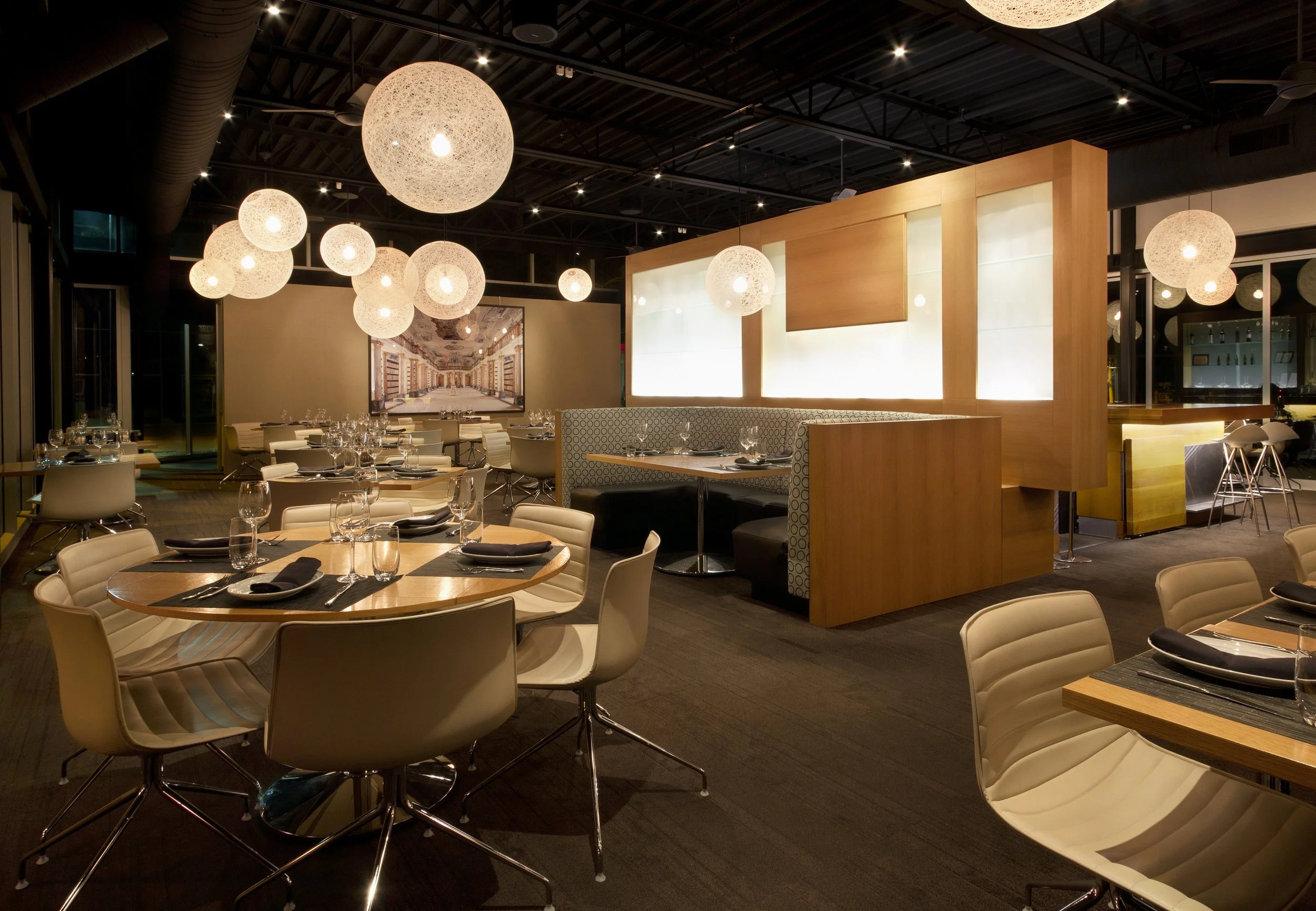 Jai_WPC_194_Dining_to_bar_00F.jpg