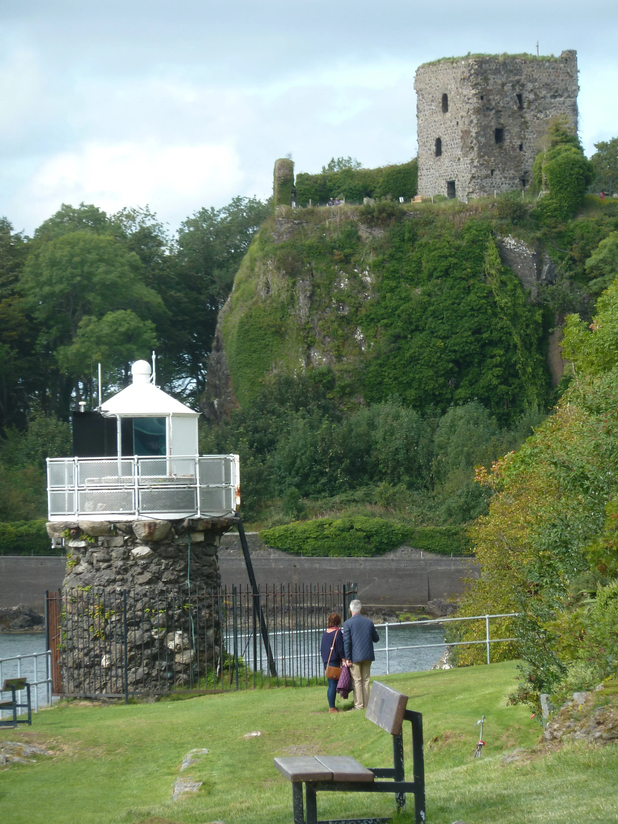 Dunollie Castle and Lighthouse