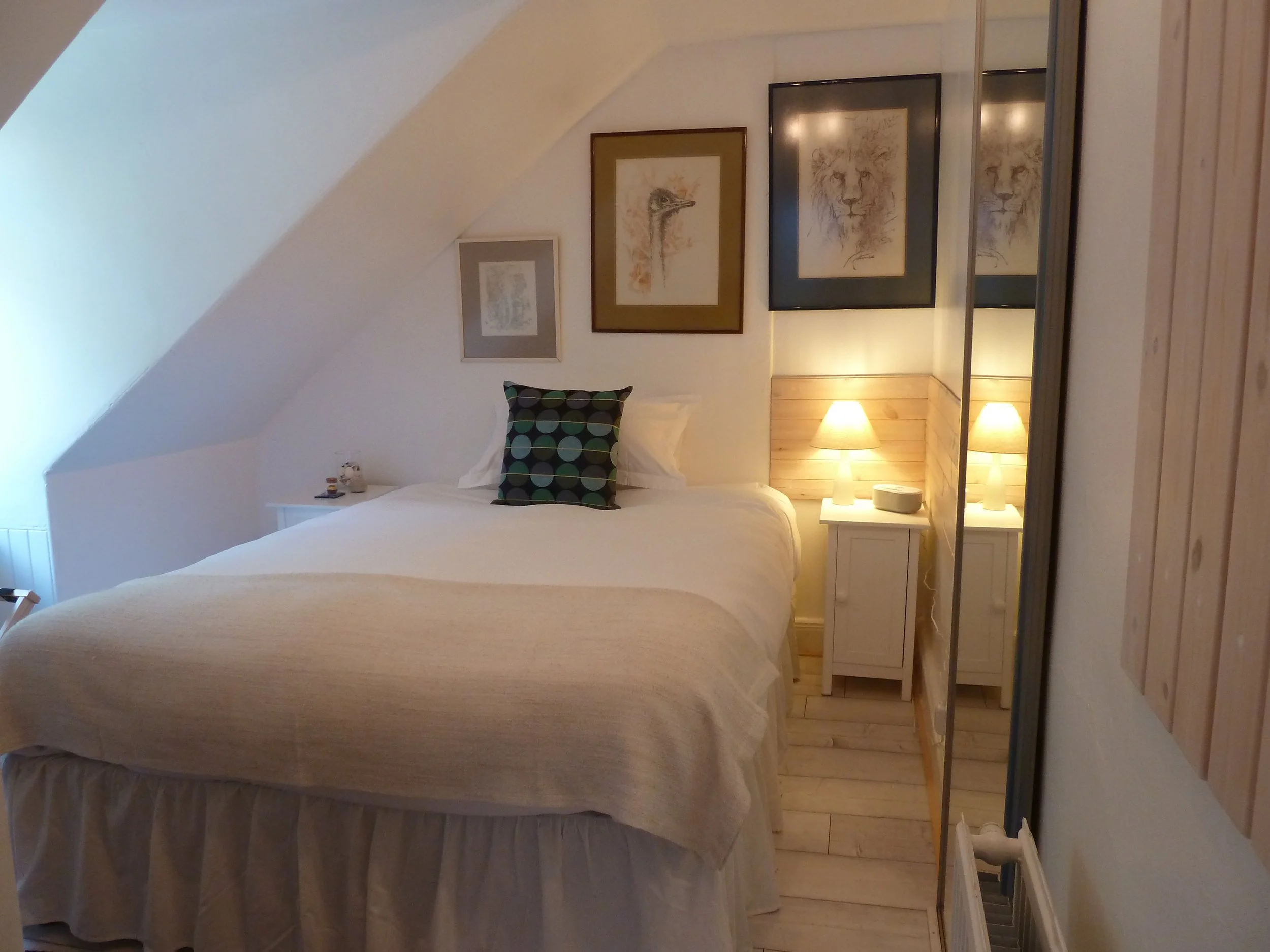 Failte-Room-3-family.JPG