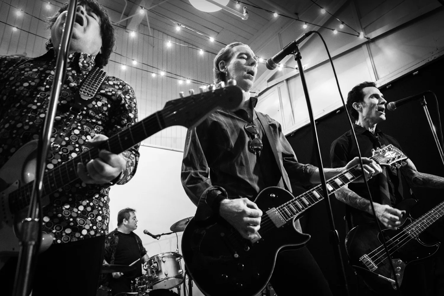 20181102-TC-GetHip-The_Plimsouls-004bw.jpg