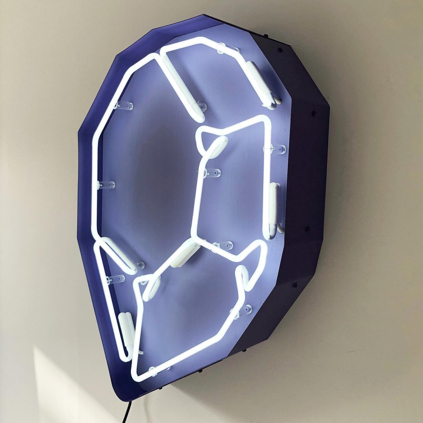 Spring has sprung, and so has this neon sign! This little sweetie is for @originbeerproject, run by the nicest and most humble people. 6500K neon graphic on custom painted oak and alumimun enclosure. All handmade with love in Providence RI. #neon #ne