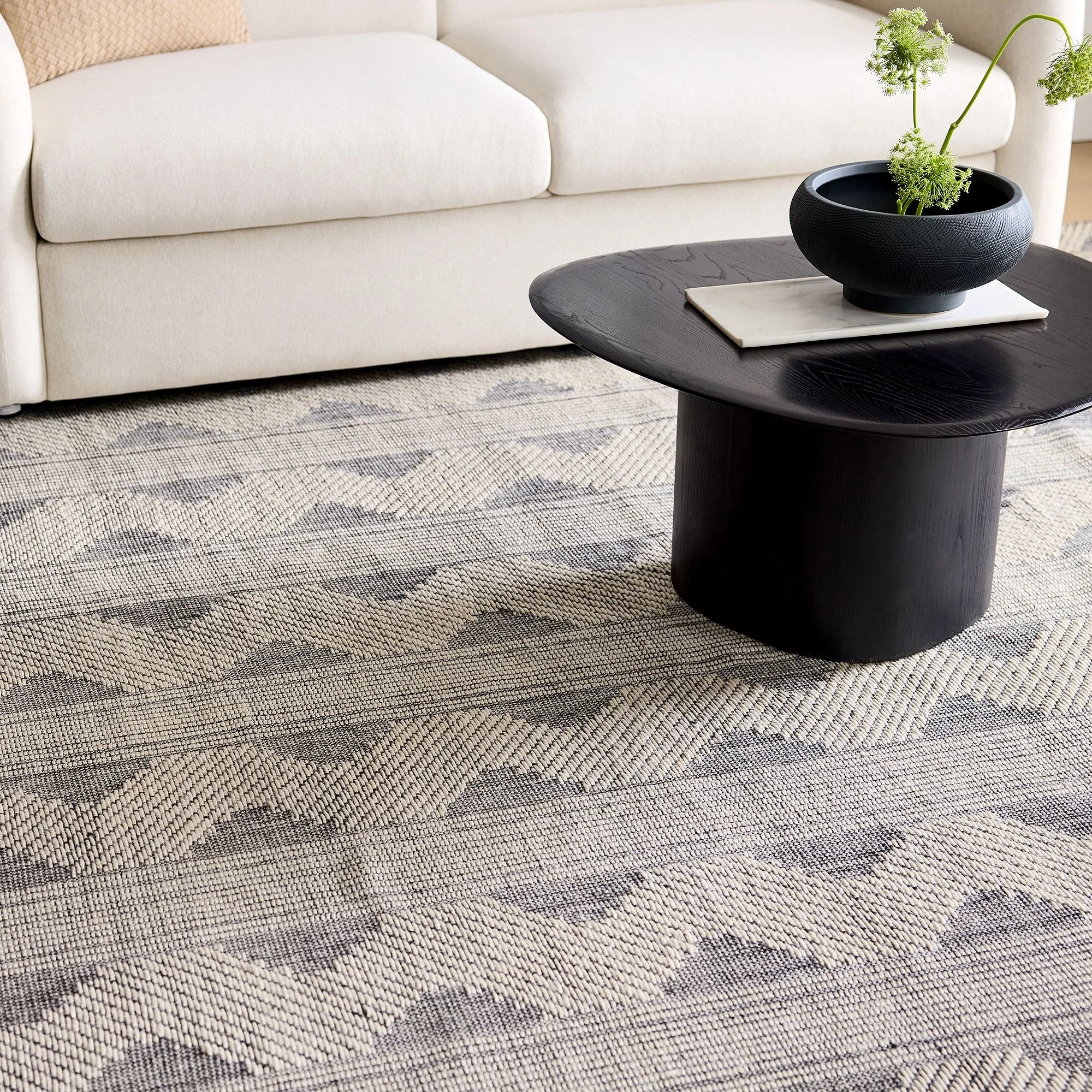 tundra-indoor-outdoor-rug-4-xl.jpeg