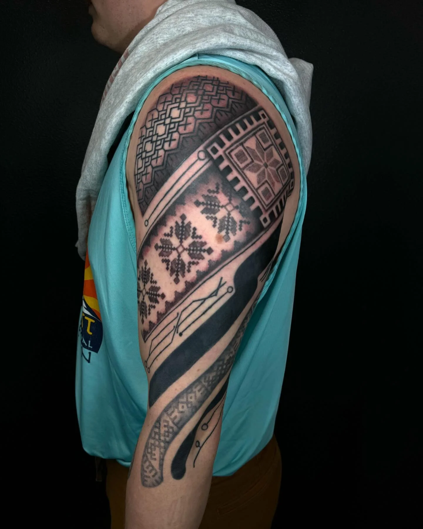 Slavic circuit board sleeve to be continued ❄️
&bull;
&bull;
&bull;
&bull;
#slavic #slavictattoo #circuitboard #blackwork #dotwork #ornamental #keishanicoletattoo #keishanicolenouveau #crossstitchtattoo #european #monolithtattoostudio #bendoregon