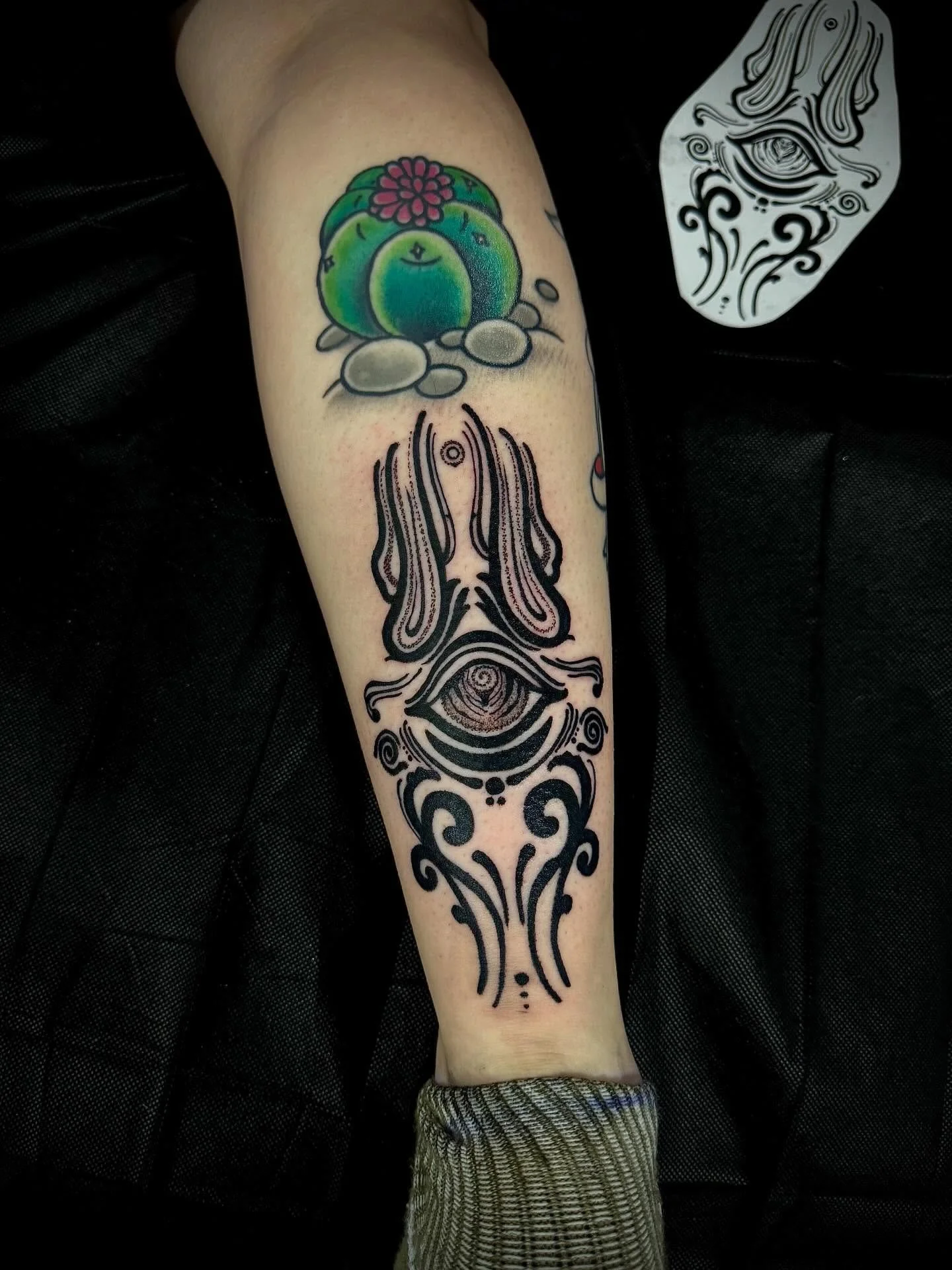 🌲🌸🌲 Evergreen 2026 🌲🌸🌲
Getting back to conventions after a hiatus feels good . I am proud I painted my banner , I believe I will evolve it and get it even more dialed in for upcoming events . 
Almost been a studio owner for 1 year now . I am so