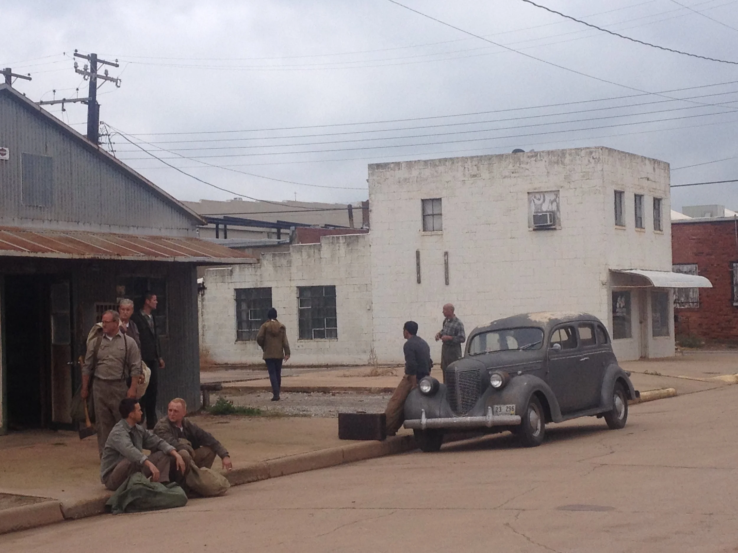  WILDLIFE (2018) DIR: PAUL DANO, AGED PICTURE CARS 