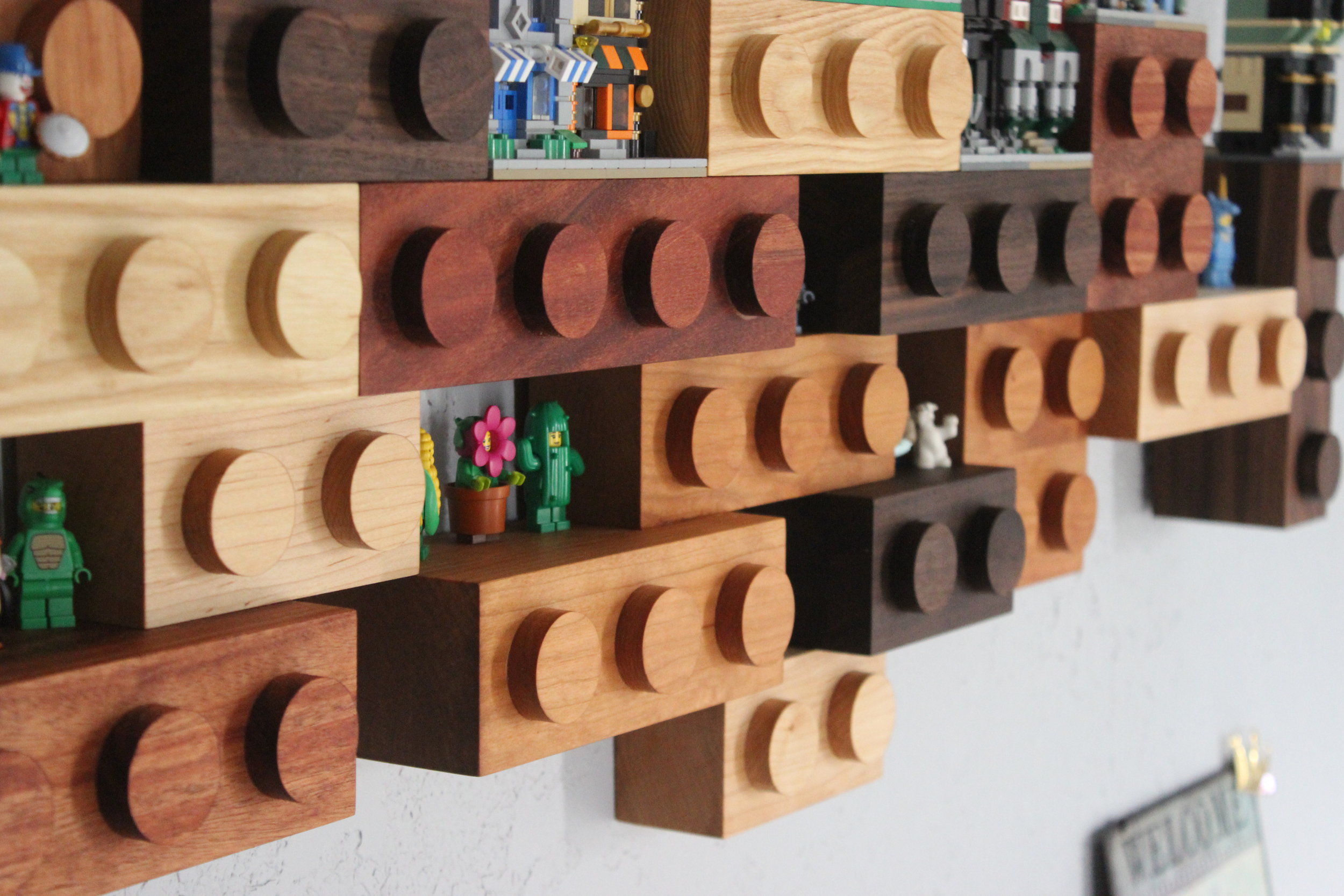 LEGO Shelf —