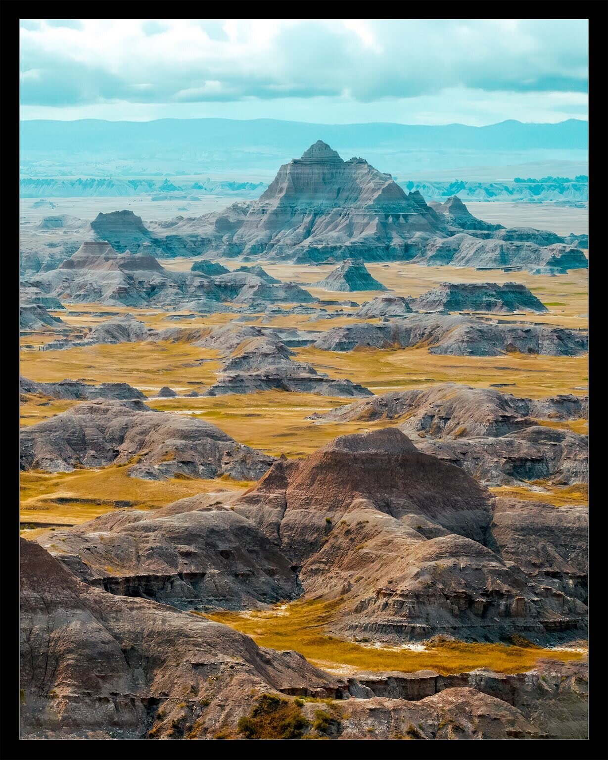 ⏮️ SWIPE SERIES ⏯️

Badlands National Park, located in South Dakota, is a mesmerizing landscape defined by its rugged terrain, towering spires, and colorful layered rock formations. The park spans over 240,000 acres, offering visitors opportunities f