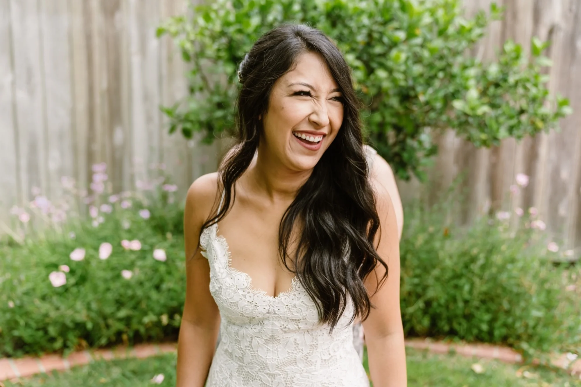 007_Moira and Nate's Wedding-27_bride_getting_ready.jpg