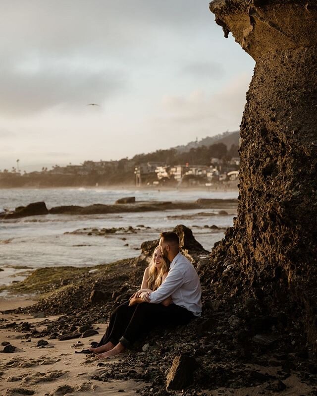 Beach vibes with Syd and Brandin.⁣
*⁣
*⁣
*⁣
*⁣
*⁣
*⁣
⁣
#vibes #engagementphotos #engagementsession #beach #beachengagement #lagunabeach