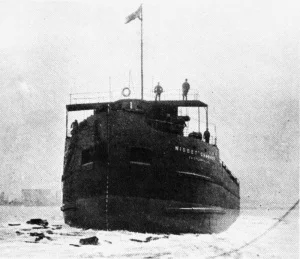 The Nisbet Grammer being launched in 1923.