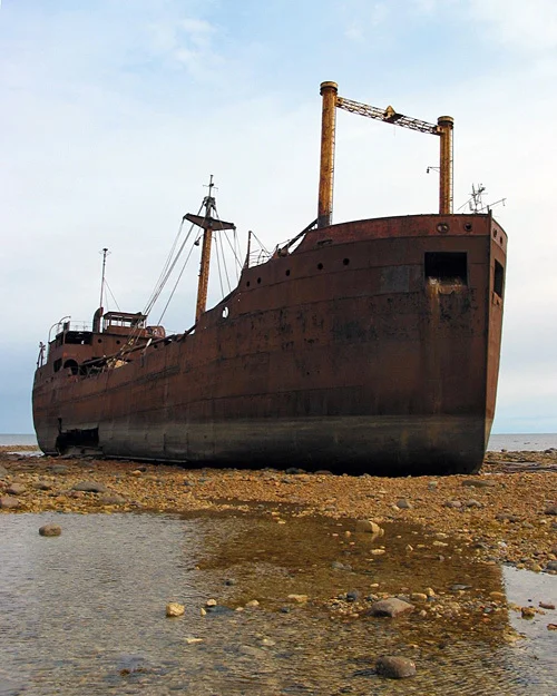 A view from right next to the M/V Ithaca .