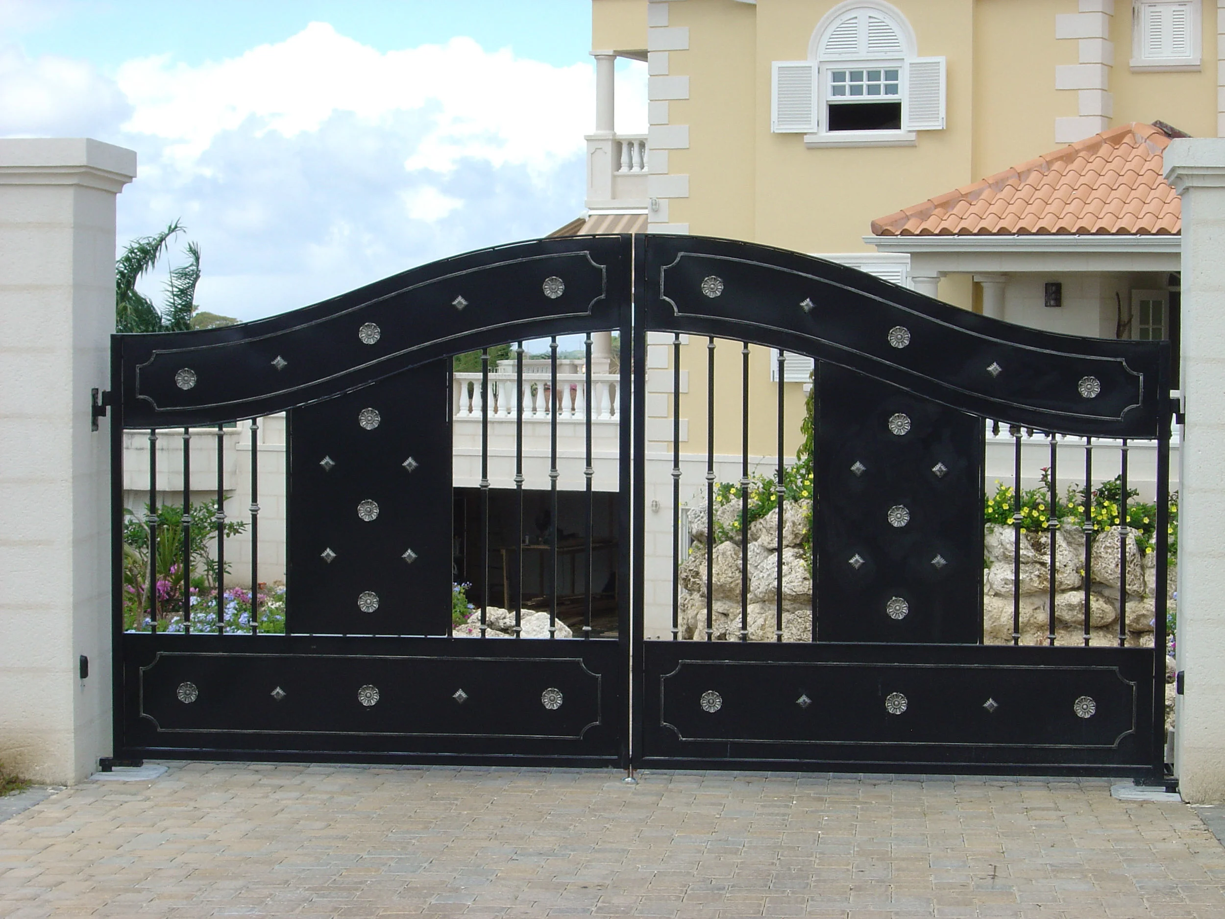 Copy of Steinbok Main Gate 1.JPG