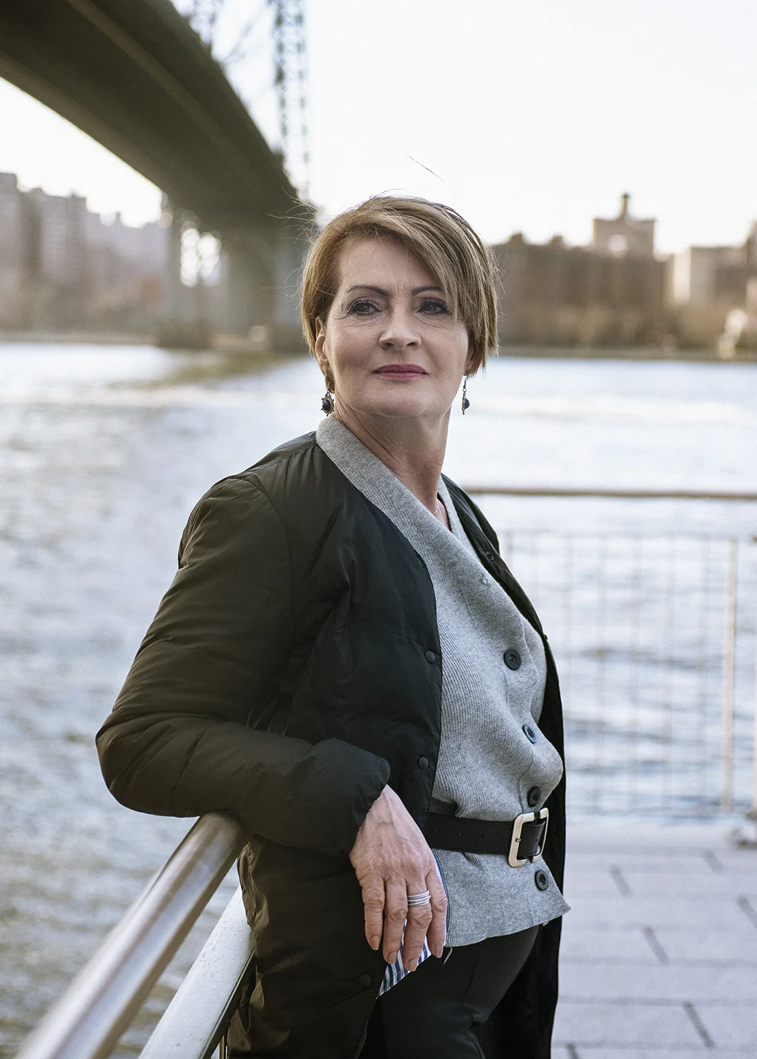 Beth_Portrait2_web.jpg