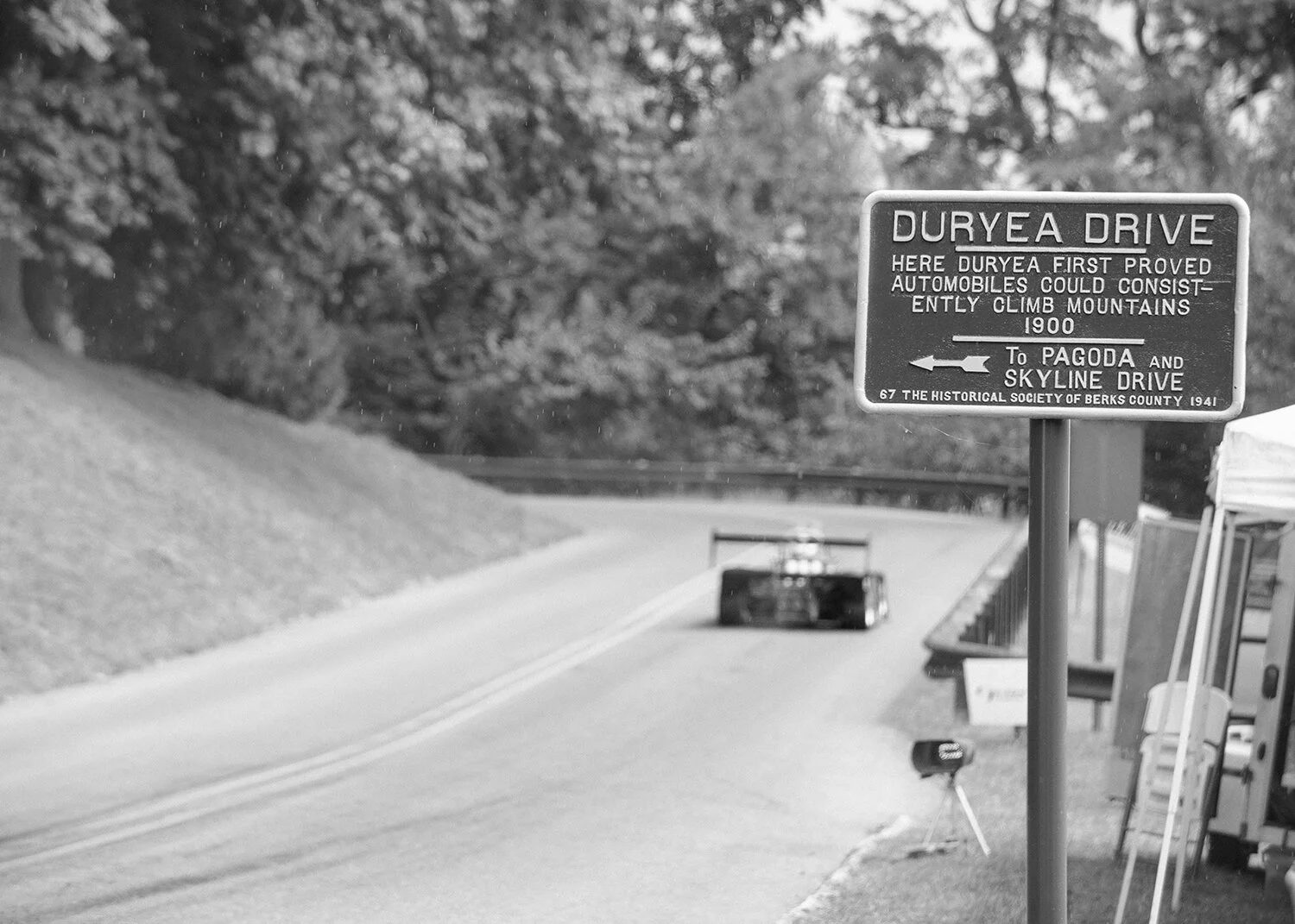 DuryeaSign_Duryea19.jpg