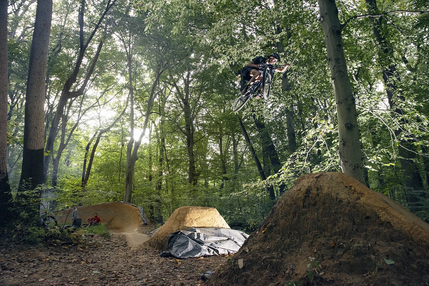 Mike_jump5_100420.jpg