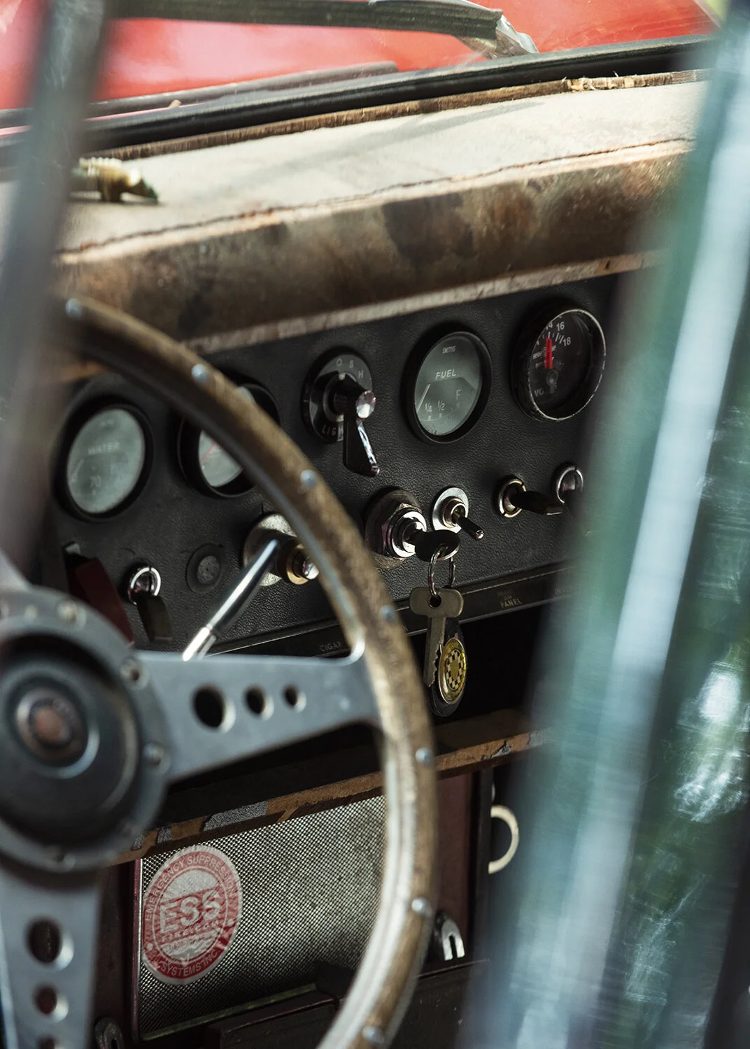 61JaguarMK2_IntDetail1_Duryea19.jpg