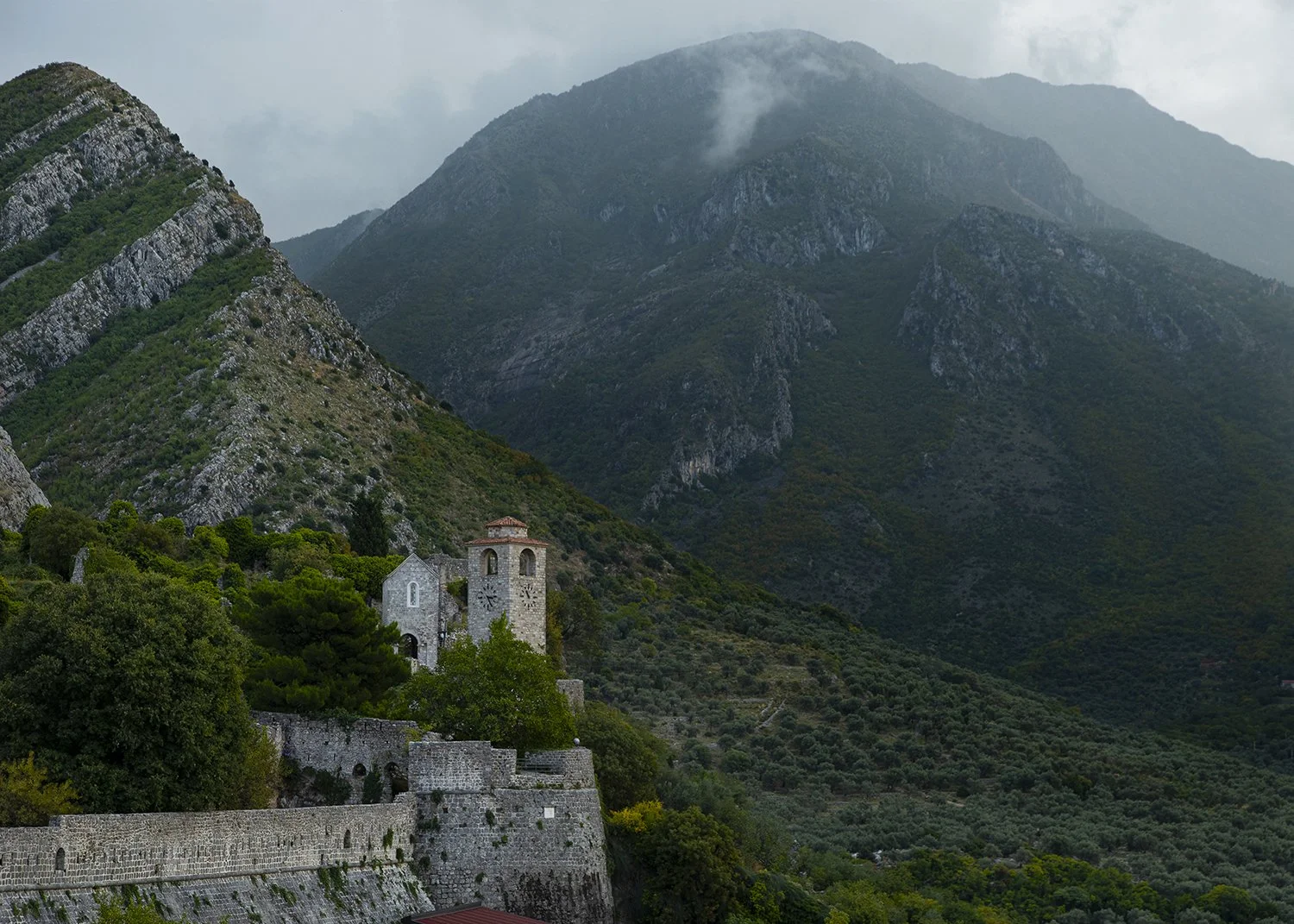 StaraCarsija_Mountains_Mont21.jpg