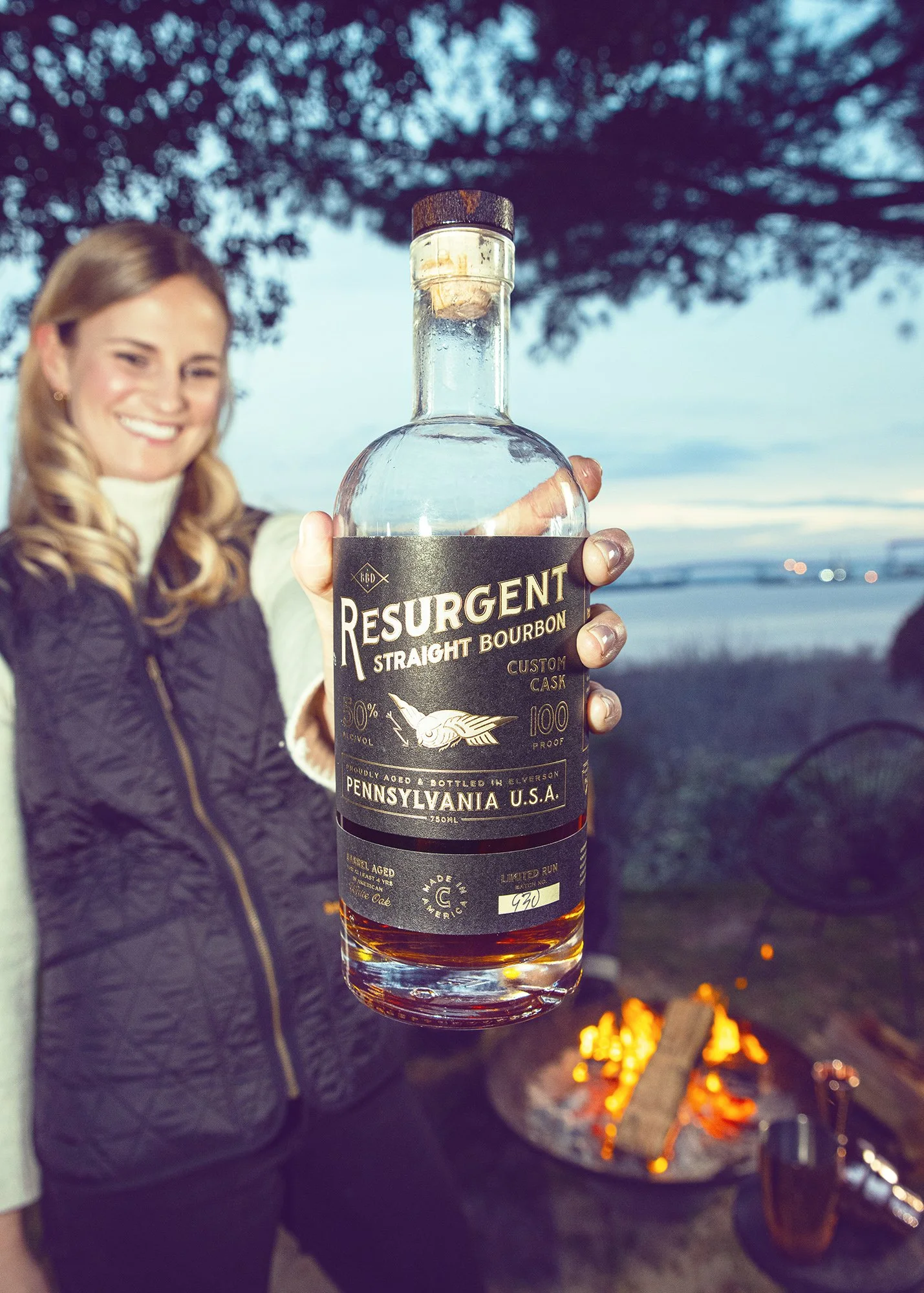 Campfire_BottleHold_OS23_web.jpg