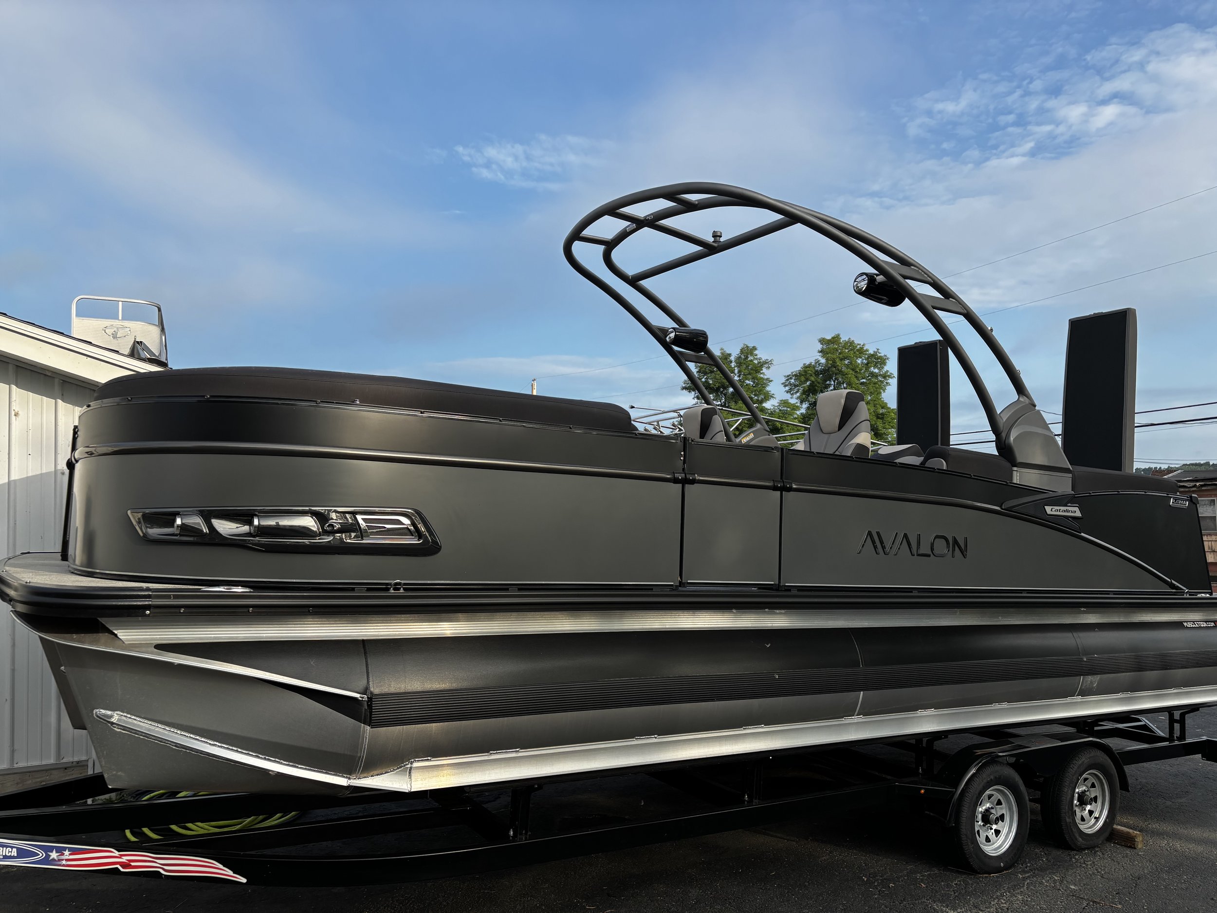 400HP  WATER READY 25' CAT PLAT