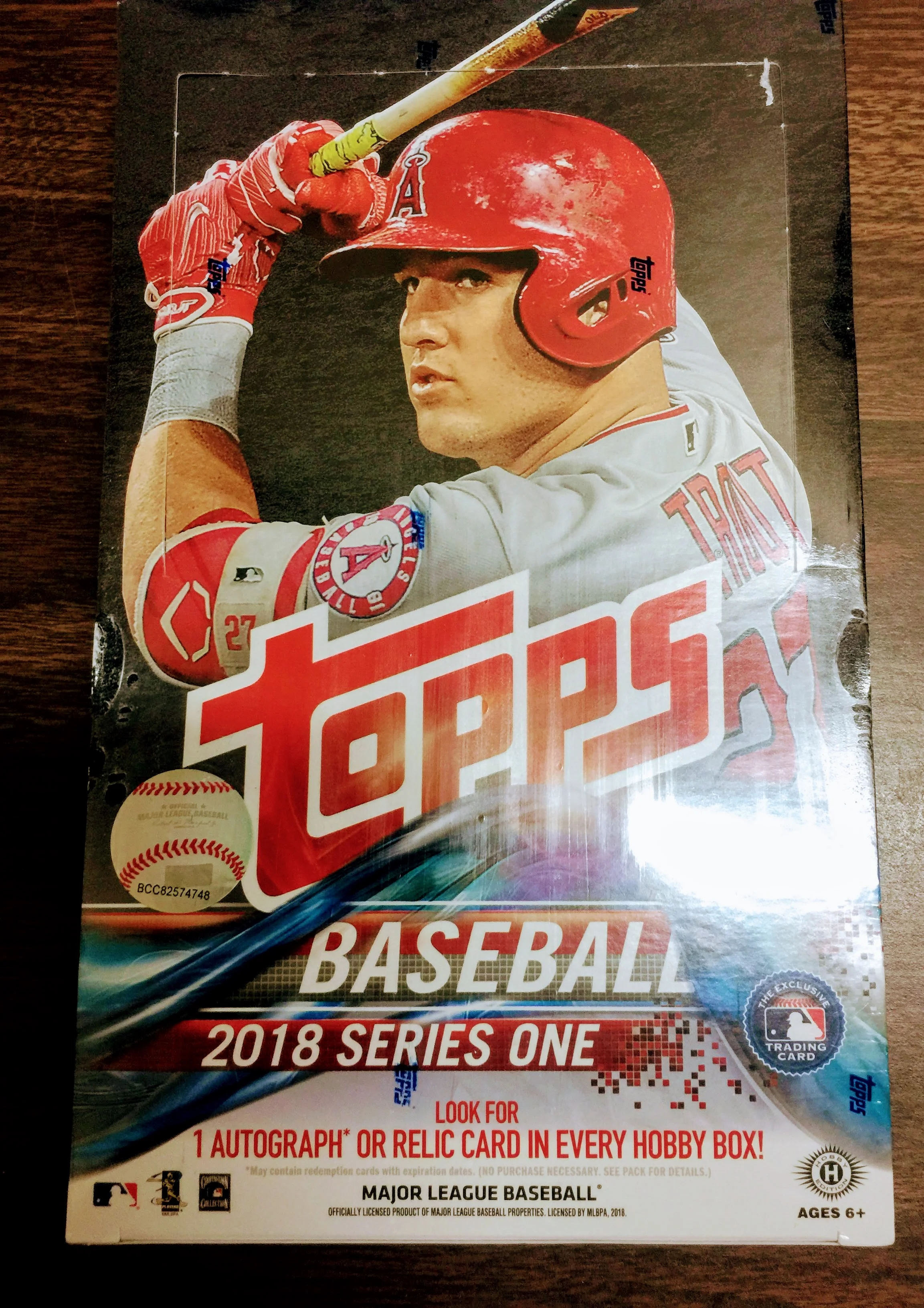 2018 Topps Baseball Factory Sealed Hobby Box (36 packs)