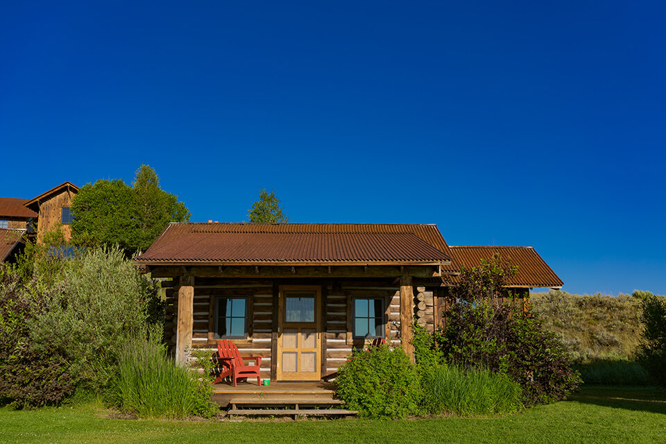 JJRanch_small_cabin_ext_web.jpg