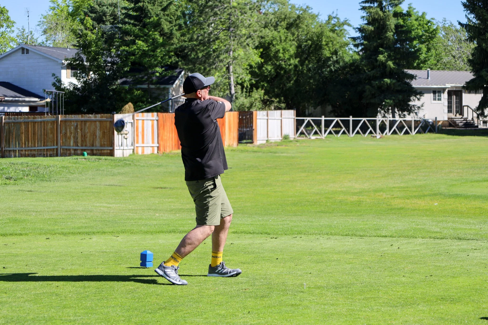 Carlson Distributing-Golfing 13-2.jpg