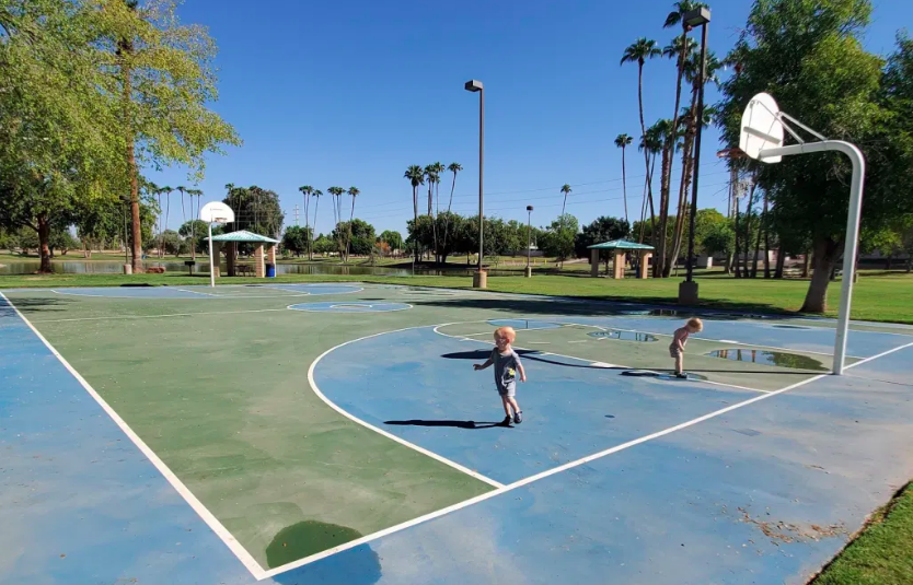 OPEN Basketball Courts Near Phoenix Right Now! — Squadz