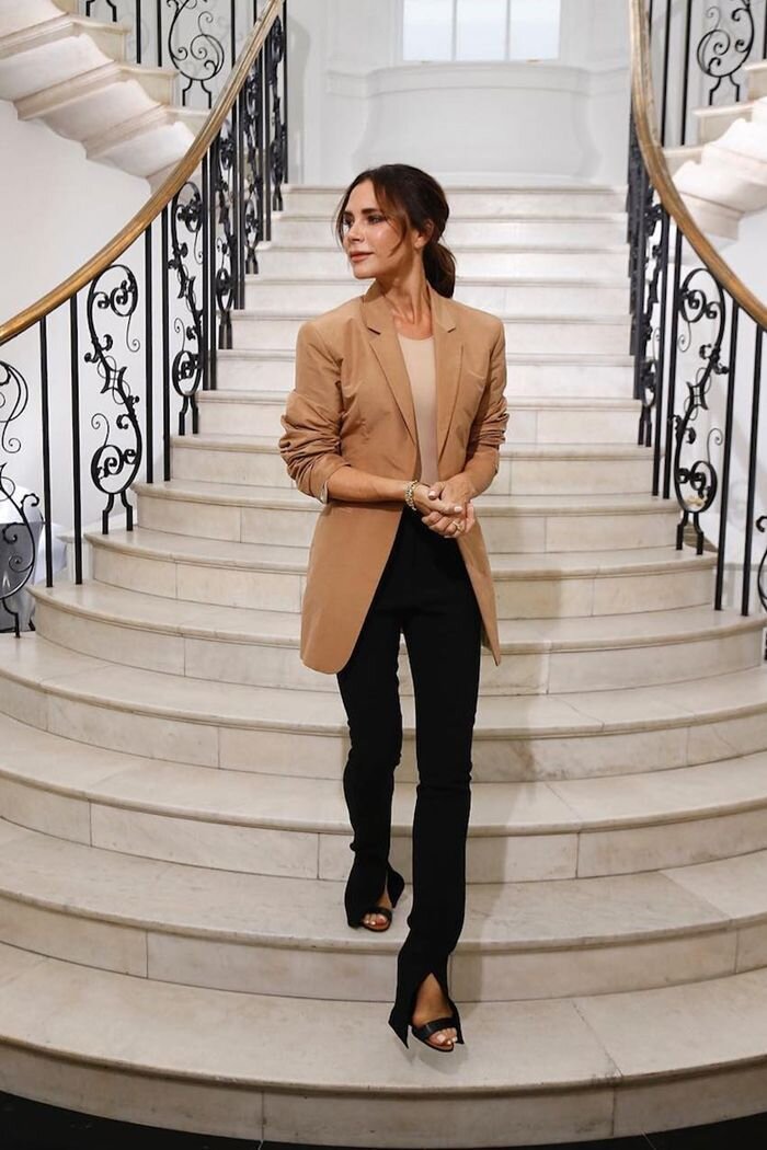 Every Girl in London Is Wearing This Timeless Blazer Trend.jpeg