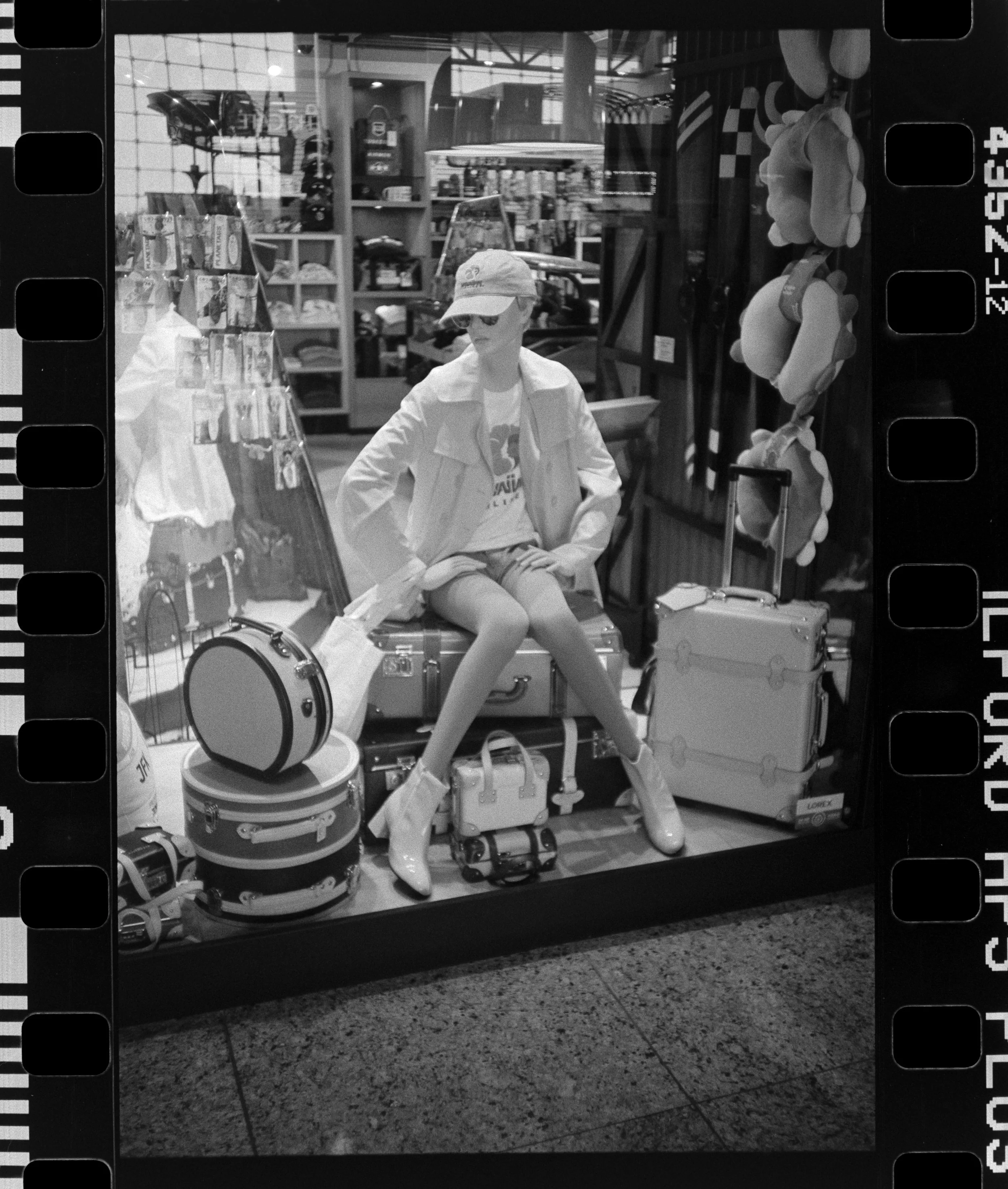 CHINON_TEST_ROLL_2_HR_9.jpg