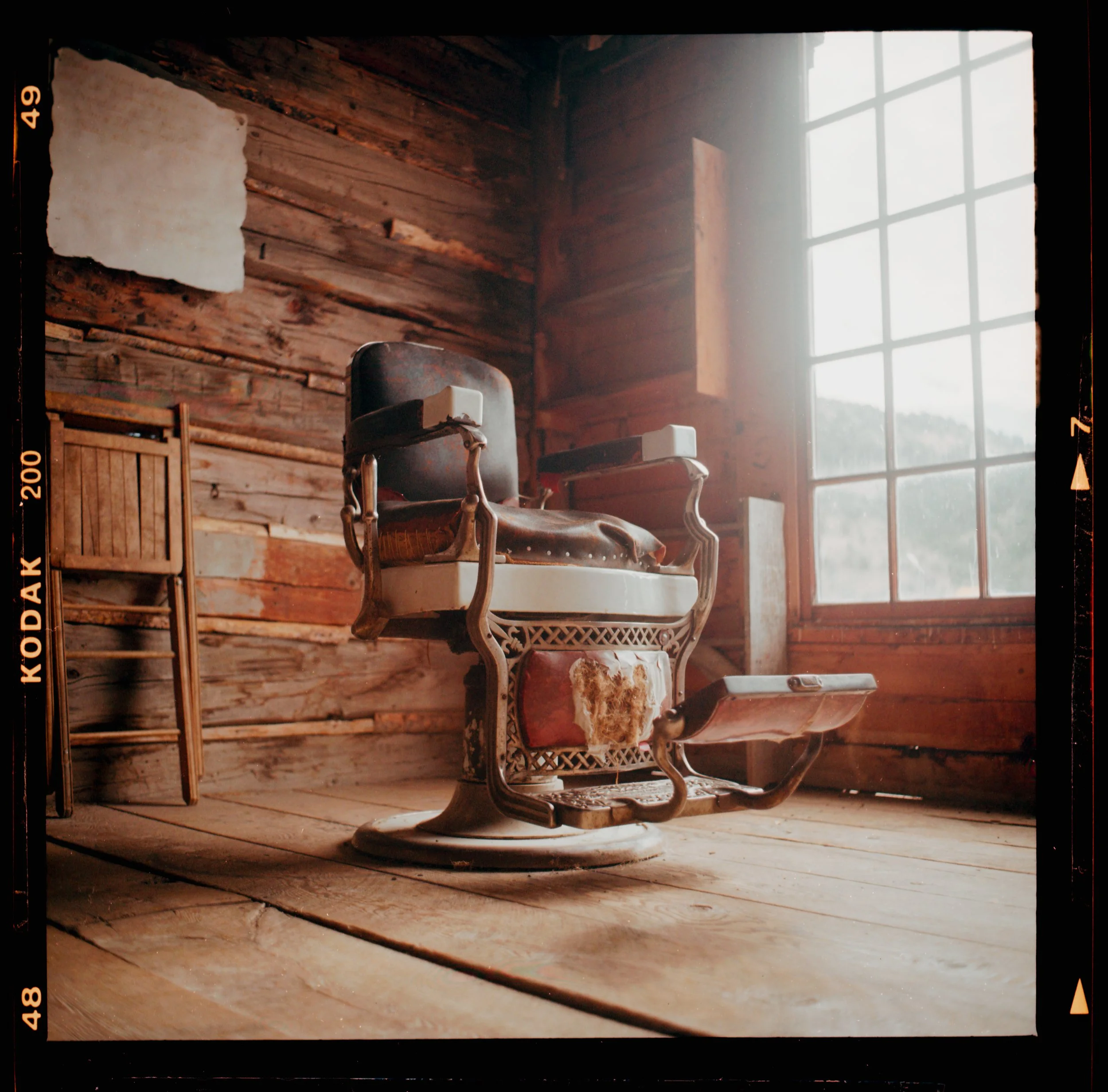 FINISHED_SCANS_MAGAZINE_FILM_IMAGES_32.jpg