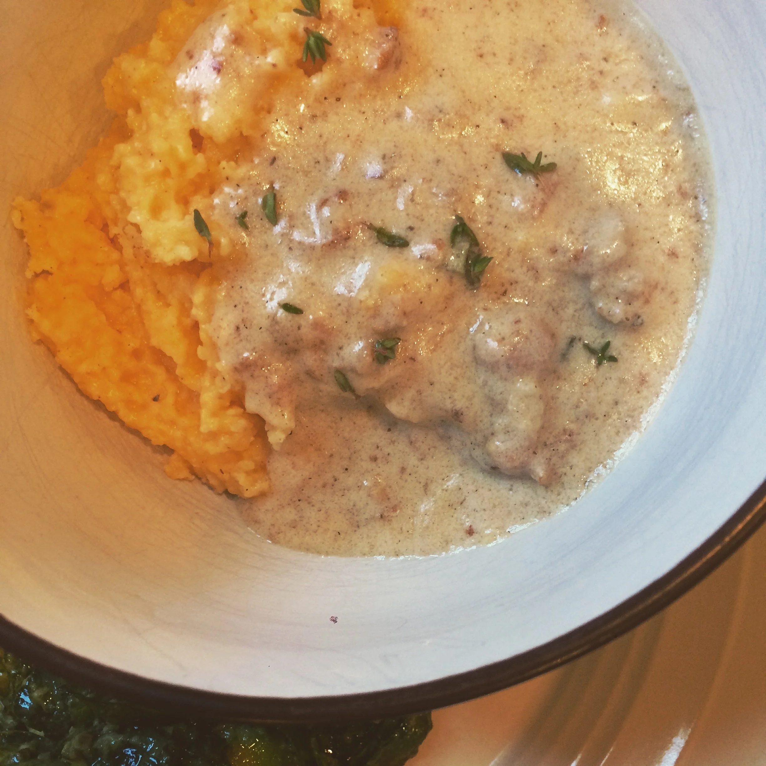 biscuits &amp; sausage gravy 