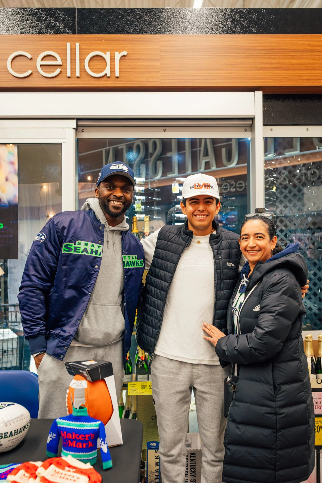 makers_mark_jim_beam_seahawks_safeway_kirkland_cliff_avril_12.13.25-0581.jpg