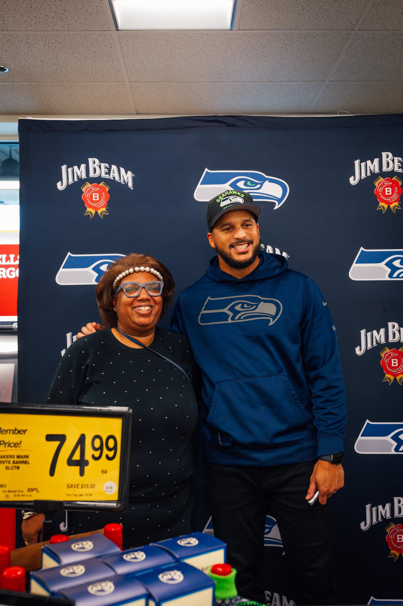 makers_mark_jim_beam_seahawks_safeway_maple_valley_jermaine_kearse.jpg-0068.jpg