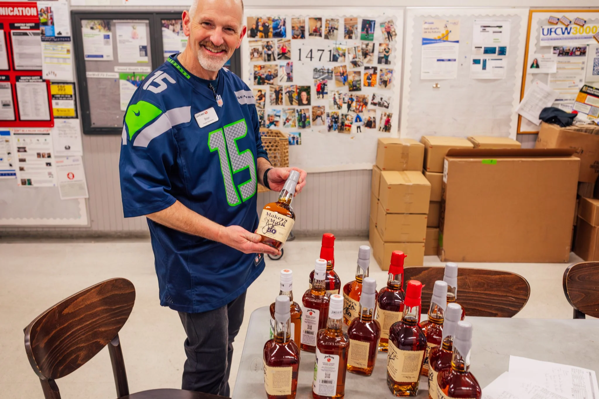 makers_mark_jim_beam_seahawks_safeway_maple_valley_jermaine_kearse.jpg-9761.jpg