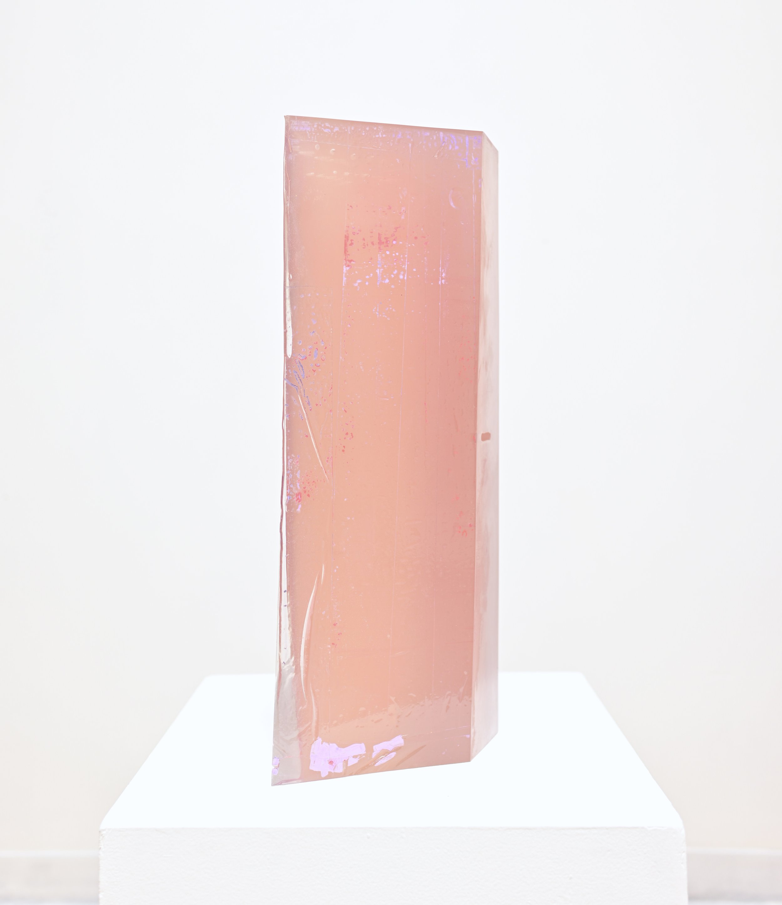   teleport , resin, paint and found auto-glass, 67 x 43 x 23 cm, 2023 