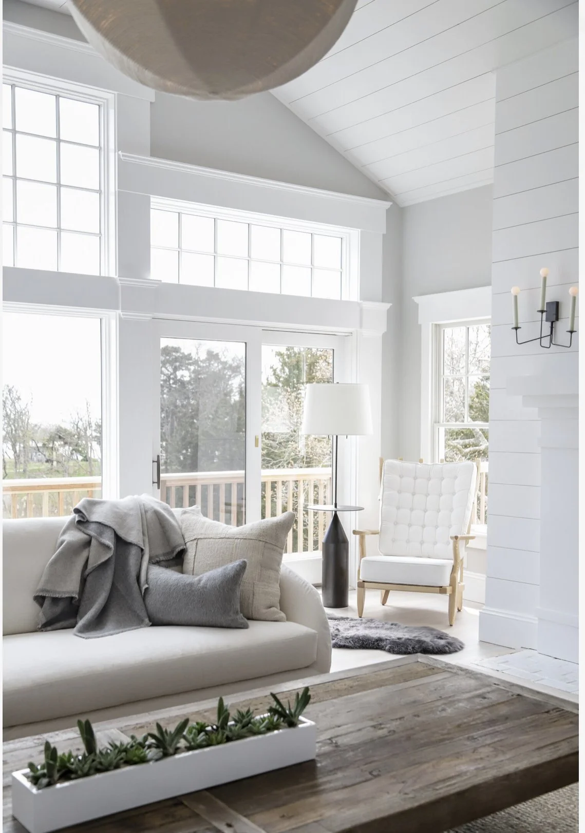 Professionally cleaned living room in a Morris County, NJ home with natural light and spotless surfaces