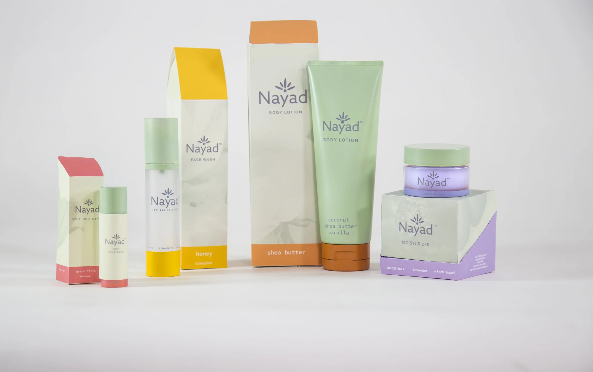 PaulinaSerra_HeroImage_Cosmetic_Nayad.jpg