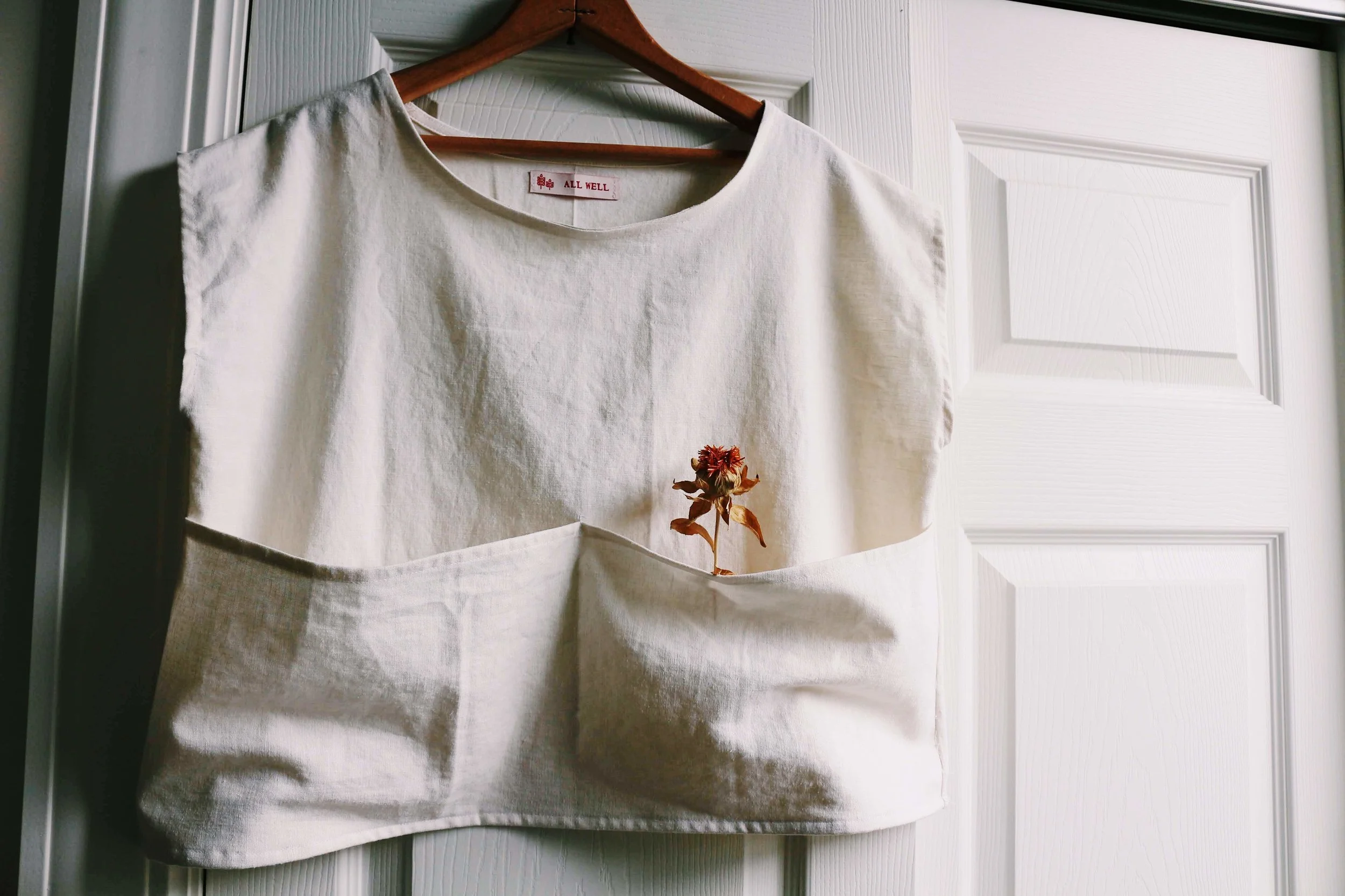 big pocket top with dried flower in pocket, 2018