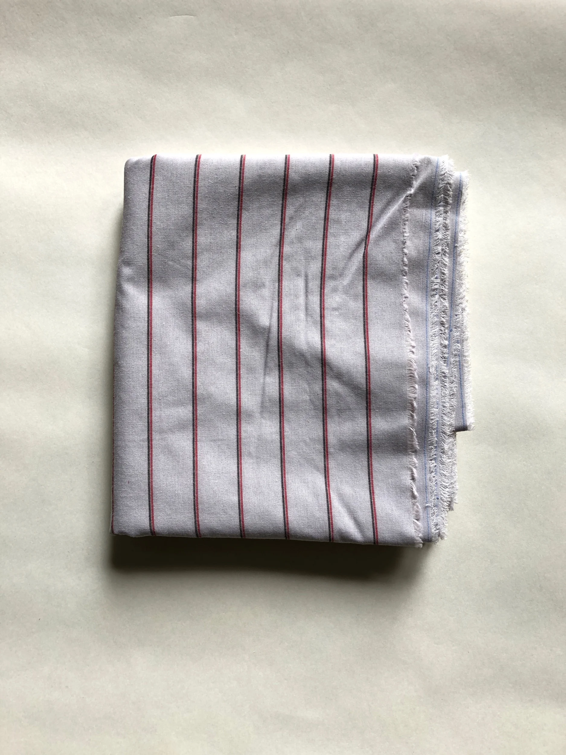 012 grey with red blue stripe